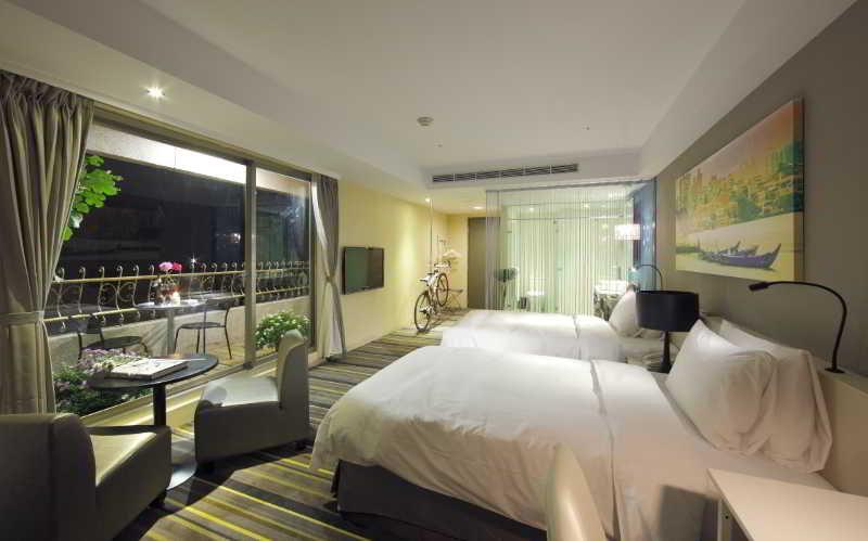 Hotelday Tamsui Eksteriør billede