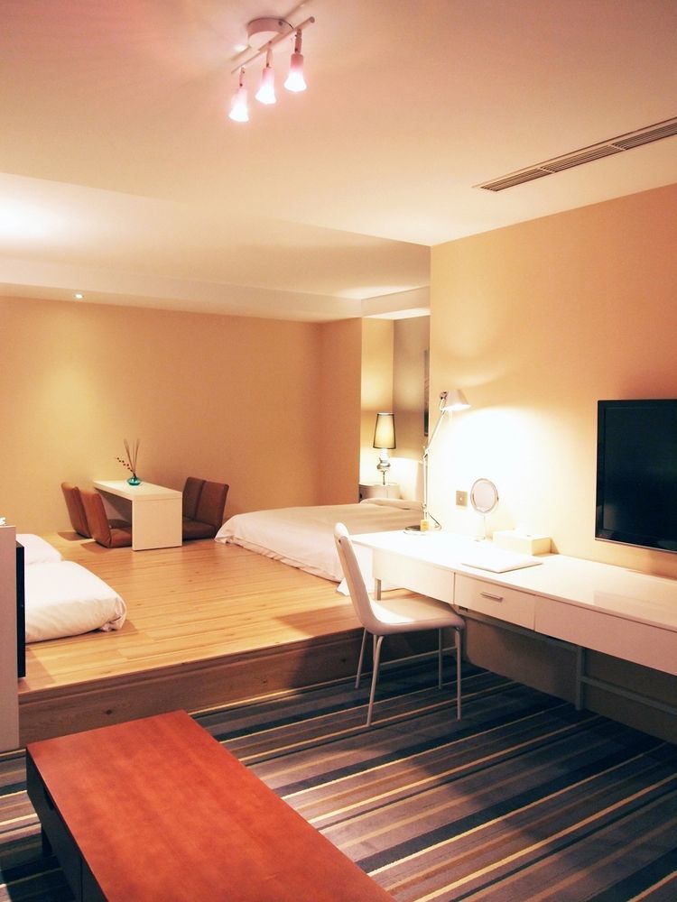 Hotelday Tamsui Eksteriør billede
